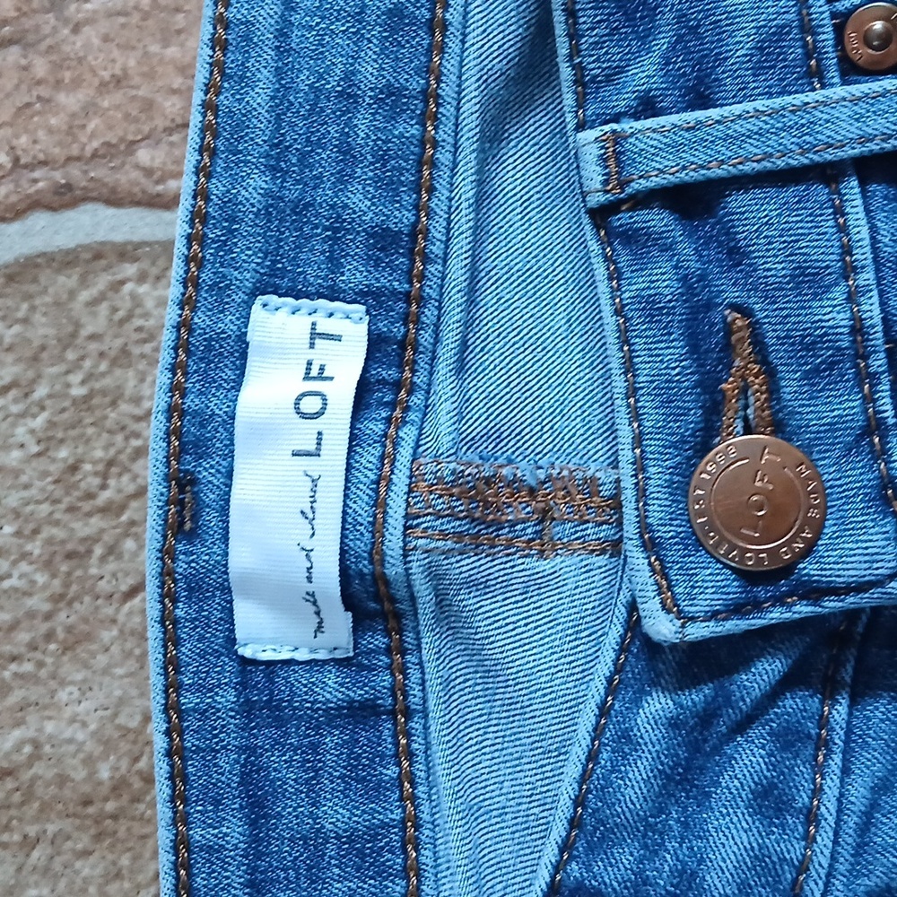 GUC Loft Curvy Skinny Blue Jeans Size 4/27 - Picture 3 of 6